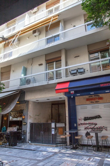 Цены на Deluxe Apt. in the Heart of Kolonaki в Афины