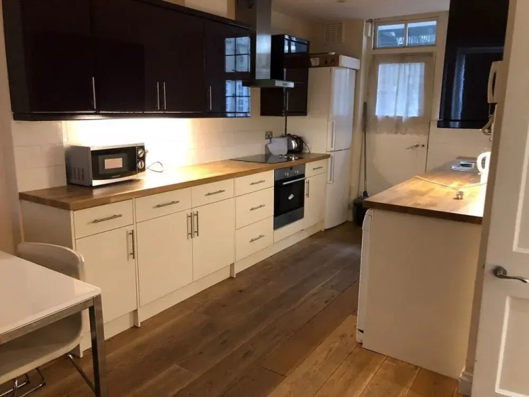 Seymour Street Apartment — отель с удобствами в Лондоне
