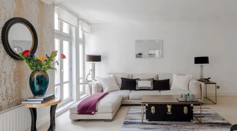 The Mayfair Muse - by Out of Office Lifestyle — комфортный отель в Лондоне