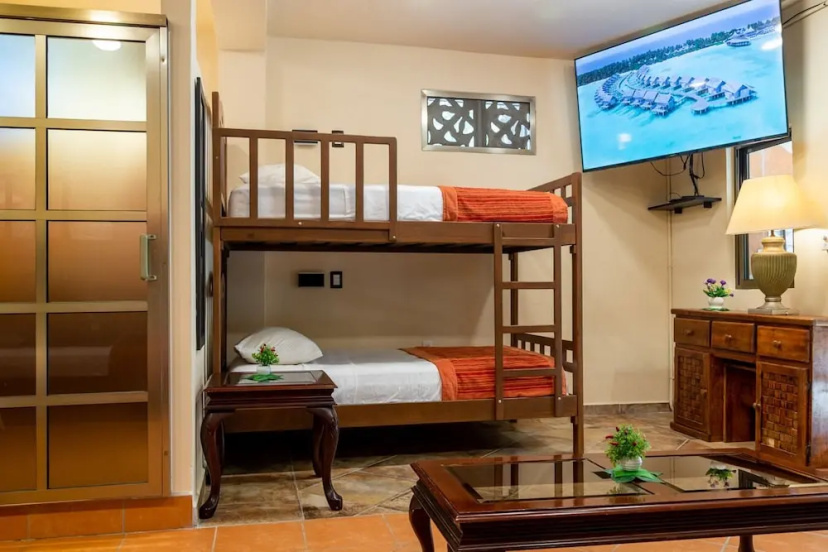 Deluxe Private Villa with Pool - Villas_and_Bungalows in Cancún - Photo 2