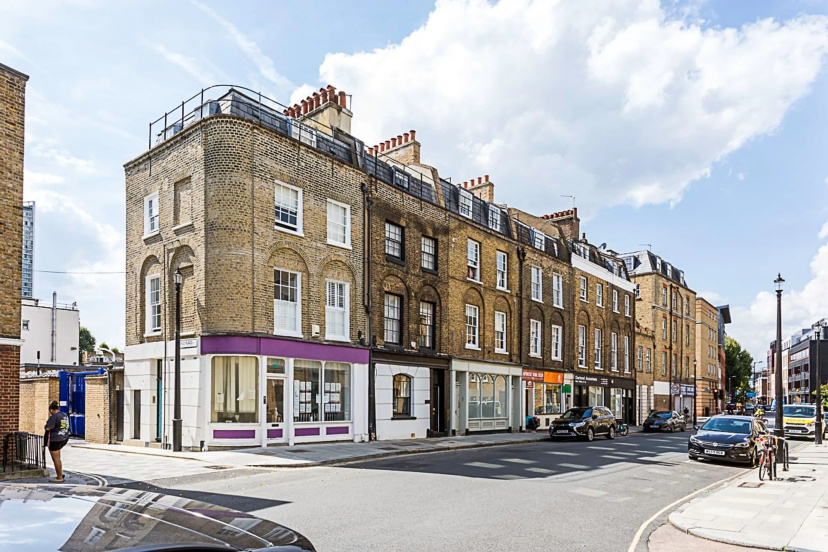 London Bridge Cosy Chic: Your Perfect 1-bed London Retreat — забронировать отель в Лондоне