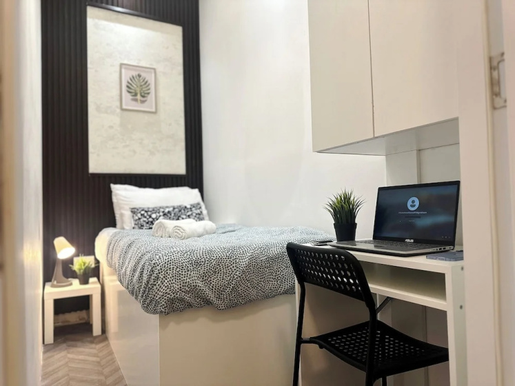 Rest Partition Room in Tecom Near Metro — отель с удобным расположением в Дубае