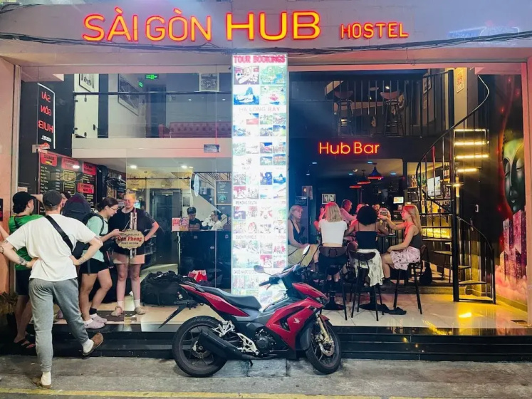Sai Gon Hub Hostel & Bar — отель рядом с интересными местами в Хошимине