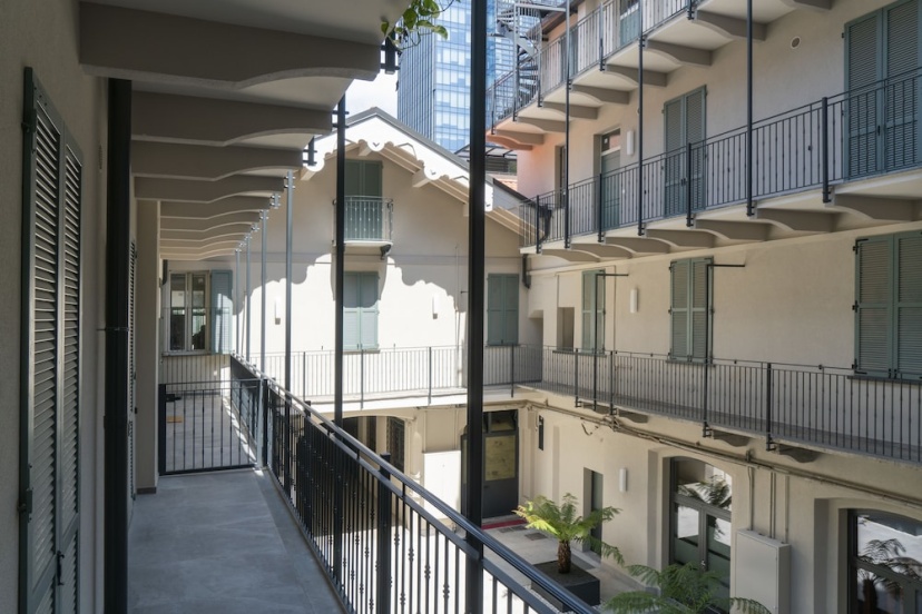 Brera Apartments in Porta Nuova — отель с удобствами в Милане