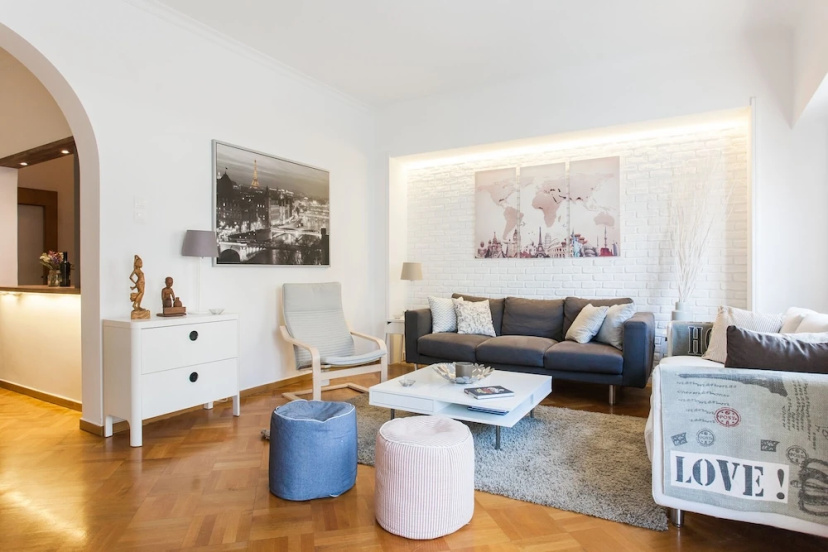 Explore Athens with 2 Bedroom Condo — отель в Афины, Греция