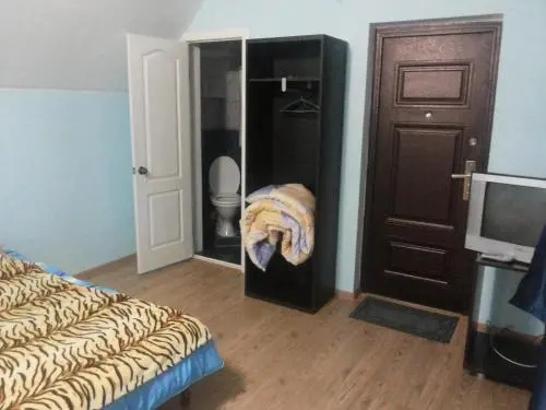 Lika Guest House — забронировать отель в Небуг