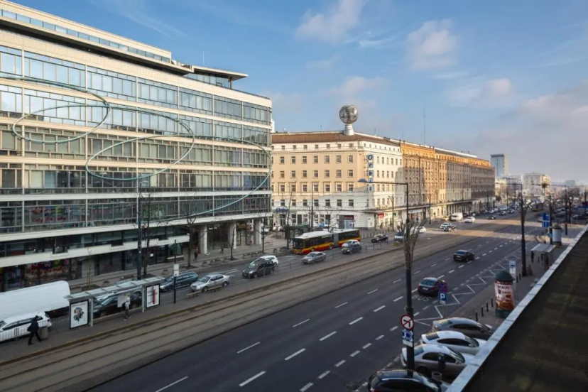 Family City Center Apartments by Renters — отель с удобным расположением в Варшаве