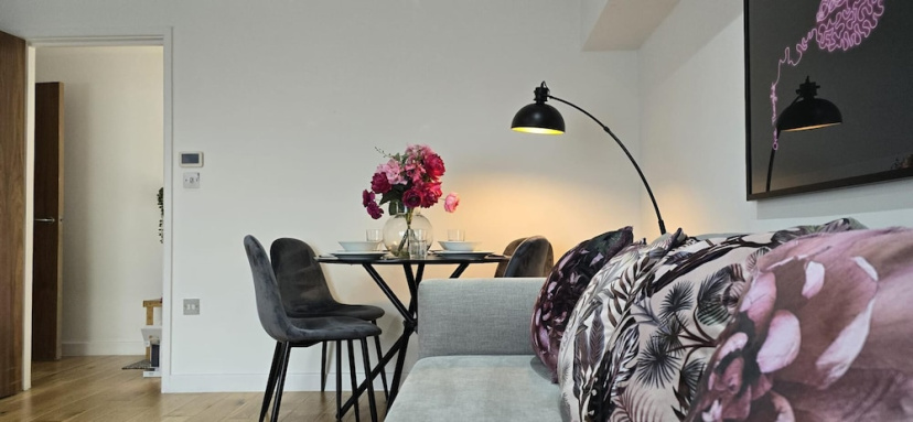 Property For Up To Six People In Greater London — забронировать отель в Лондоне