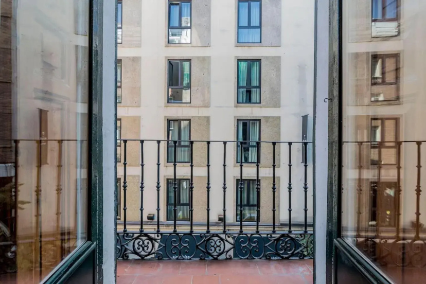 INCREDIBLE Apartment just steps from Gran Via by Batuecas — отзывы гостей и цены