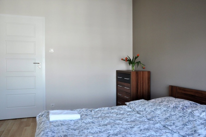 Prudentia Apartments Jeziorański — отель с удобствами в Варшаве
