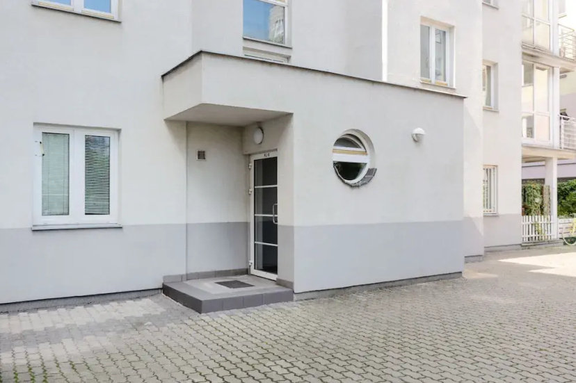 Krypska Apartment Warsaw by Renters — забронировать отель в Варшаве