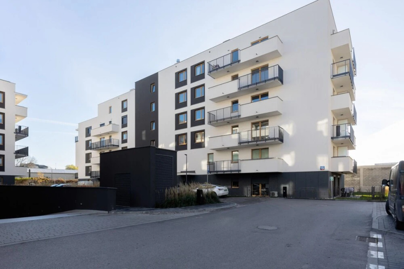 Цены на Apartment Łopuszańska Warsaw by Renters в Варшаве
