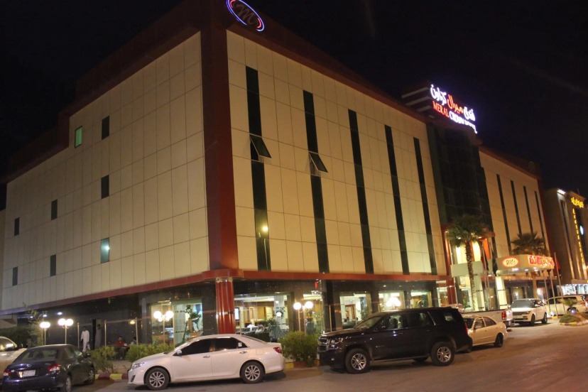 Meral Crown Hotel — отель с отзывами гостей в Рияде