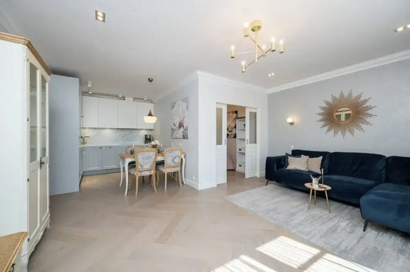 Toompea Castle 2 BR Old Town Apartment — отель с удобствами в таллине
