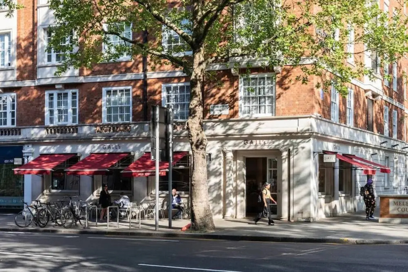 Цены на Abingdon Road IV by Onefinestay в Лондоне