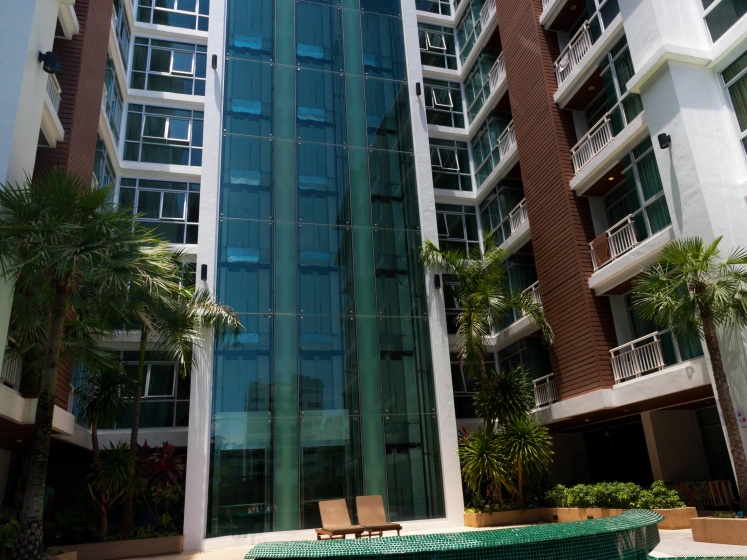 Art@Patong Serviced Apartments — отель с удобствами в Патонг