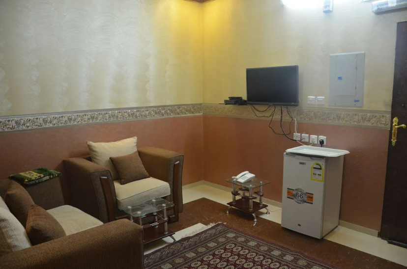 Qusor Alaziziya Apartments — забронировать отель в Рияде