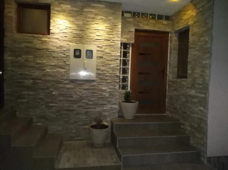 Apartments Natural and Bungalows — отель с удобным расположением в Сараево