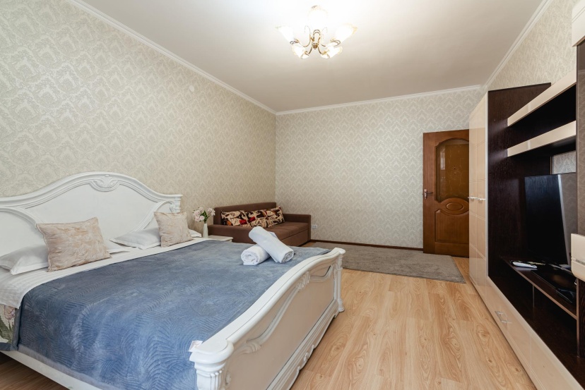 Meridian Apartments (Мередиан Апартментс) на улице Мукагали Макатаева 131 корпус 3 — отель с удобствами в Алматы