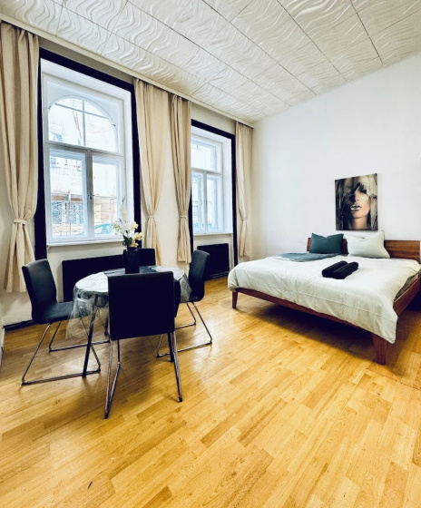 Цены на Cozy 2 Room Stay for 5 Near Stadthalle в вене