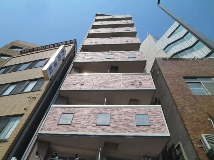 Terry's Apartment Namba South I V02A — комфортный отель в Осаке