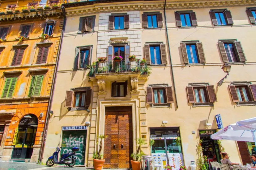 Dei Giubbonari Apartment — комфортный отель в Риме