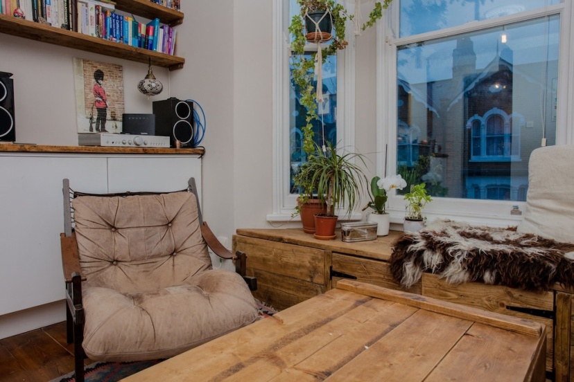 1 Bedroom Flat Near Hampstead Heath — отель с удобствами в Лондоне