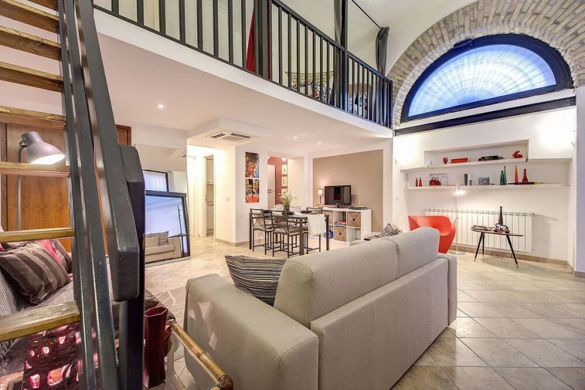 Colosseo White Shadows Loft — отель в Риме, Италия