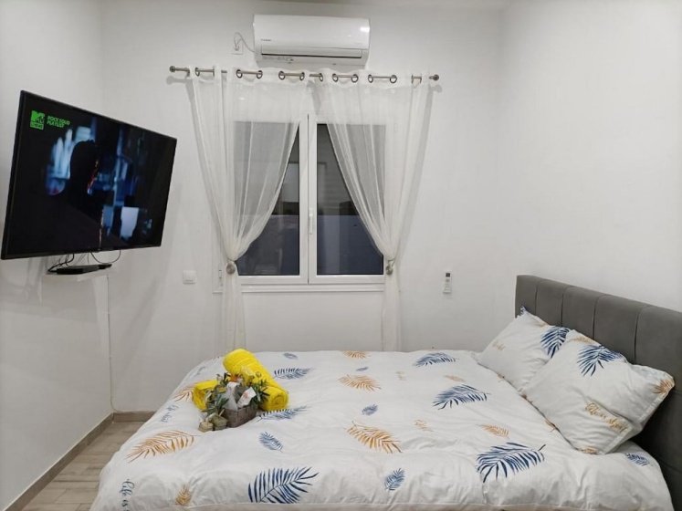 Цены на Peaceful Oasis в Афины