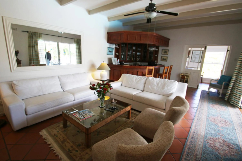 Paradiso Guesthouse & Self-catering Cottage — отель с удобным расположением в Кейптауне