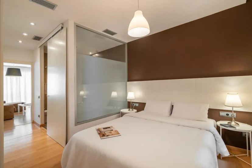 Цены на Casanova Apartments By Olala Homes в Барселоне