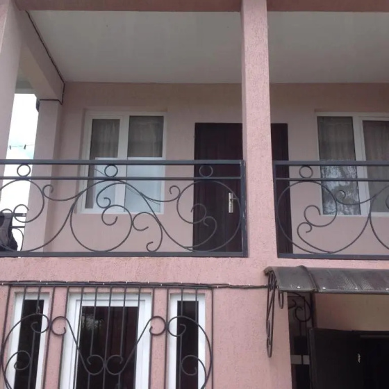 Guest House On Kolhoznaya 10 — отзывы гостей и цены