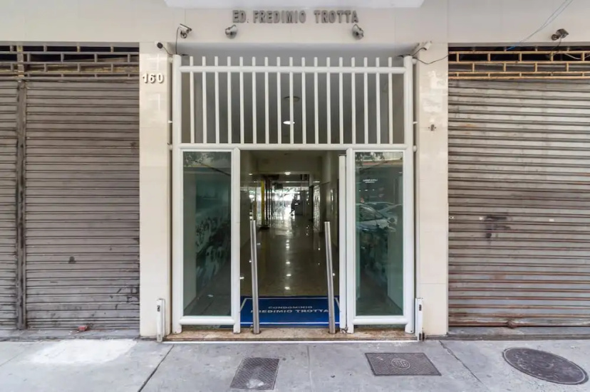 Cosy in Copacabana for Two Pj909 — отель с удобным расположением в Рио