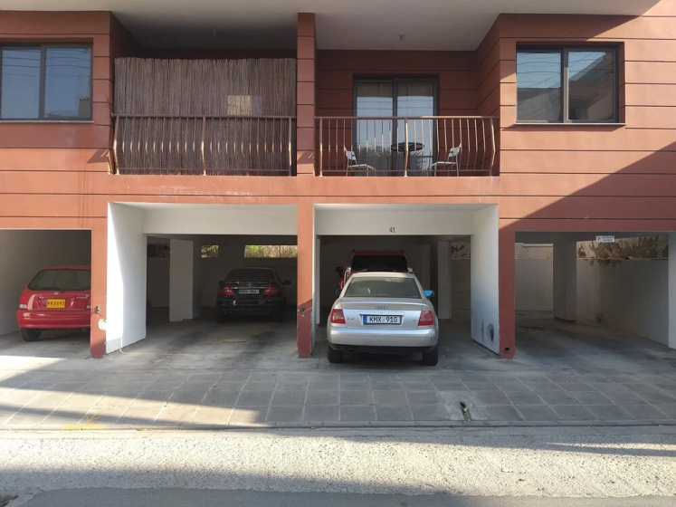 Marina Apartment 4 — комфортный отель в Ларнака