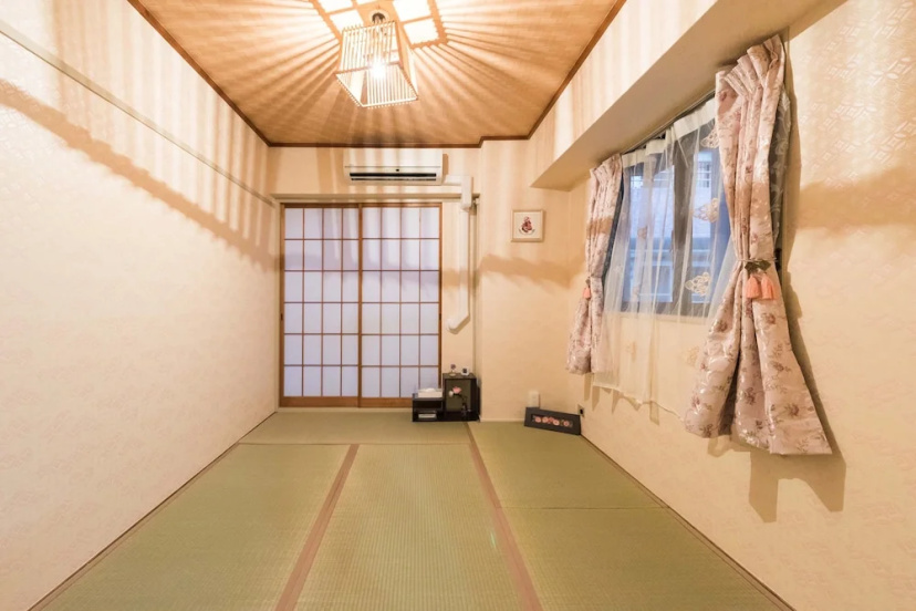 Цены на Papillon Paradis Higashi-Shinjuku в Токио