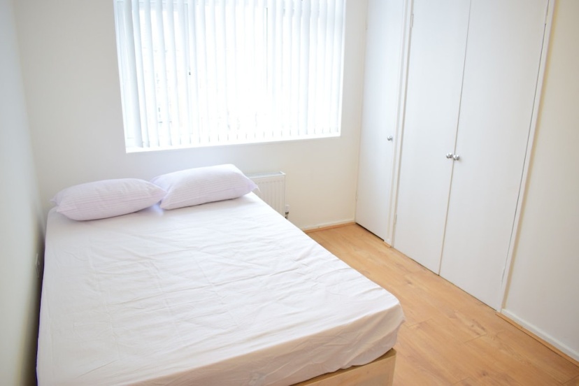 3 Bedroom Shadwell Flat 3 — отель в Лондоне, Соединенное Королевство