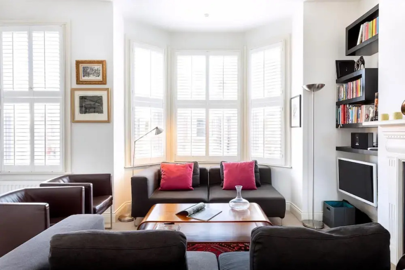 Spacious Apartment Near Portobello Road 2 — отель в Лондоне, Соединенное Королевство