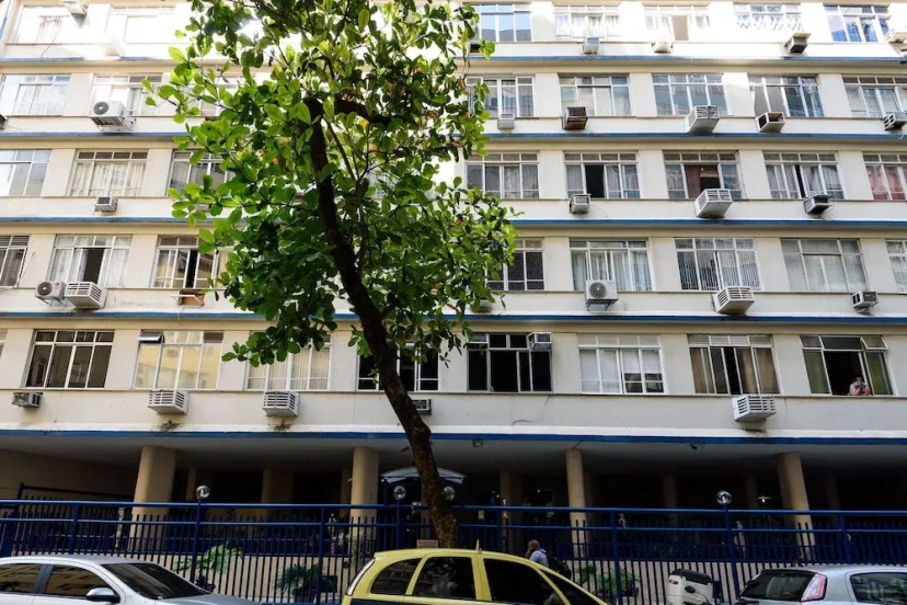 3 Minutes From Copacabana Beach Df219 — забронировать отель в Рио