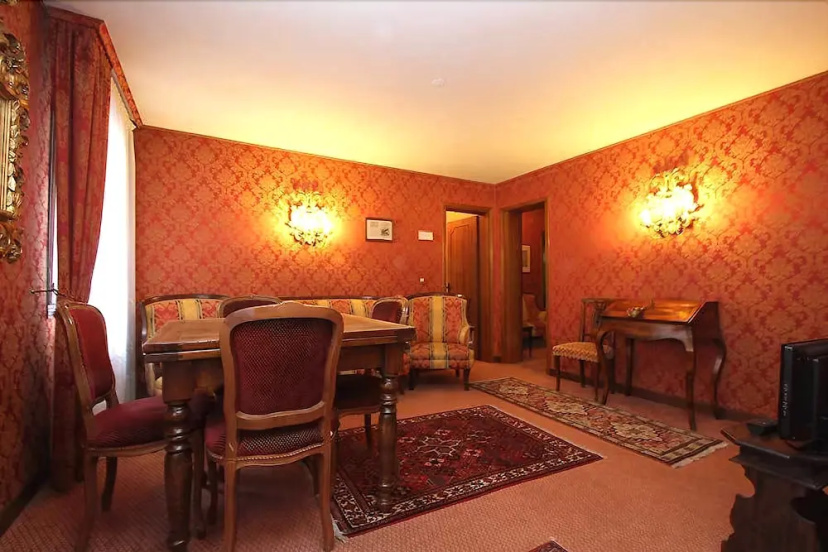 City Apartments - Residence Mcs — отель в Венеции, Италия
