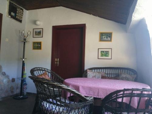 Guest House Ljudmila — комфортный отель в Будва