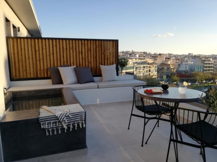Цены на Hub Suites Luxury living in Athens в Афины