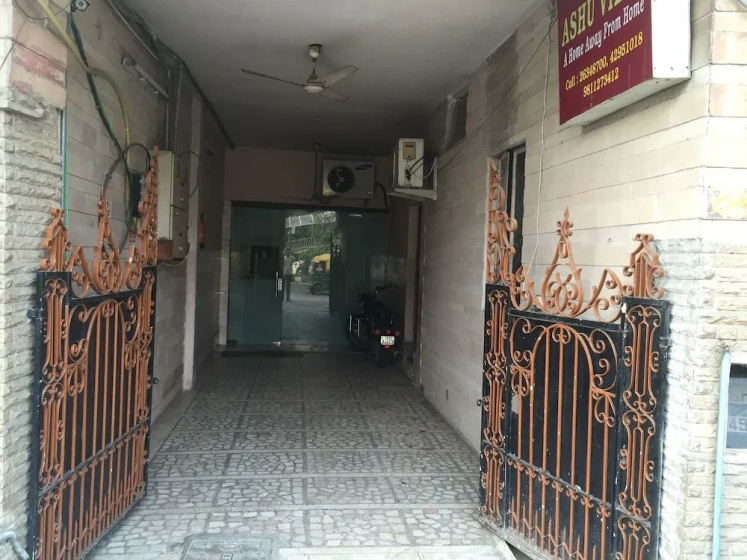 Ashu Villa Guest House 2 — отель в Дели, Индия