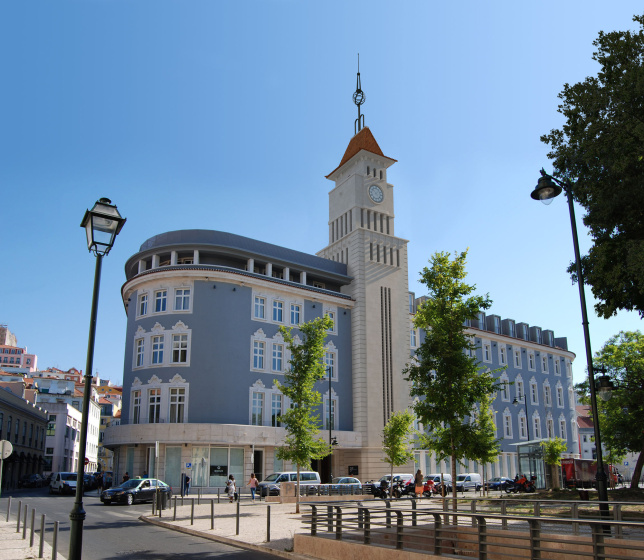 Lisbon Five Stars Apartments 8 Building — отель с удобным расположением в Лиссабоне