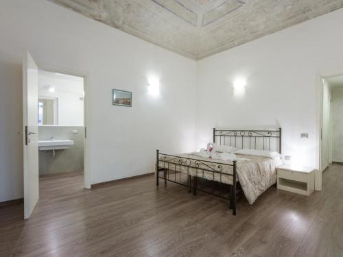 Pitti Two Bedroom Apartment — отель с удобным расположением в Флоренции