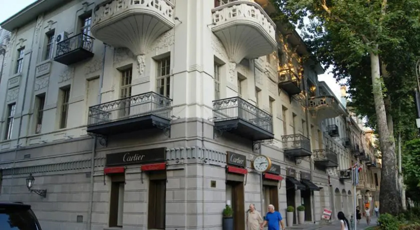 Apartment Opera Rustaveli 23 — отель в Тбилиси, Грузия