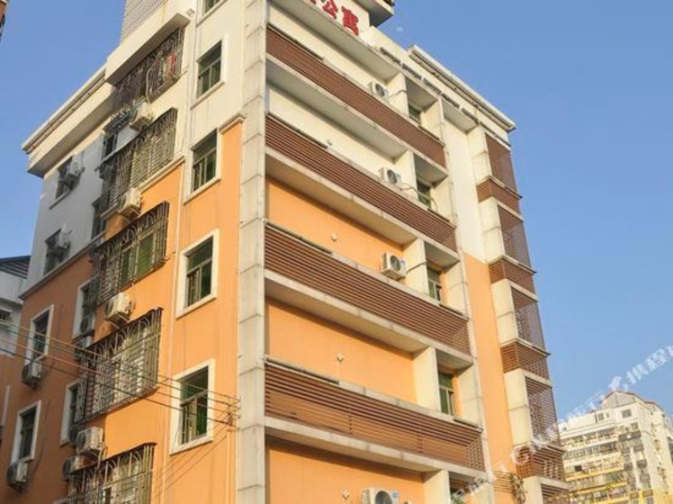 Beizhanxin Apartment 2 — отель в Шэньчжэне, Китай