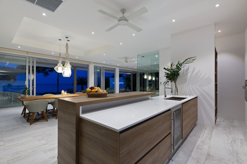 Beachside Villa Blue Amber Private Chef — забронировать отель в Кохе