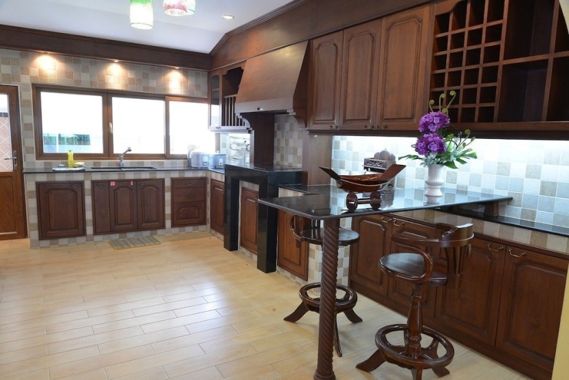 The Time Family 5 Bedroom Villa 92 — отель с удобствами в Паттайе