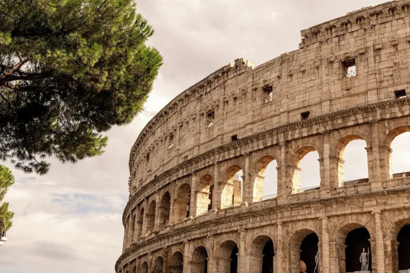 Palazzo Talia - Small Luxury Hotels of the World — отель в удобной локации в Риме
