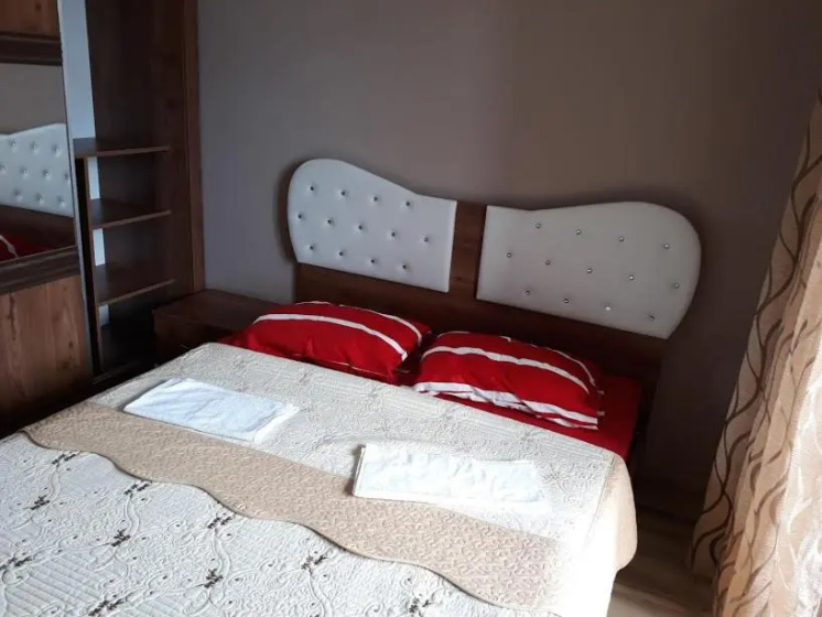 Bina 183 - Hotel in Batoumi - Photo 1